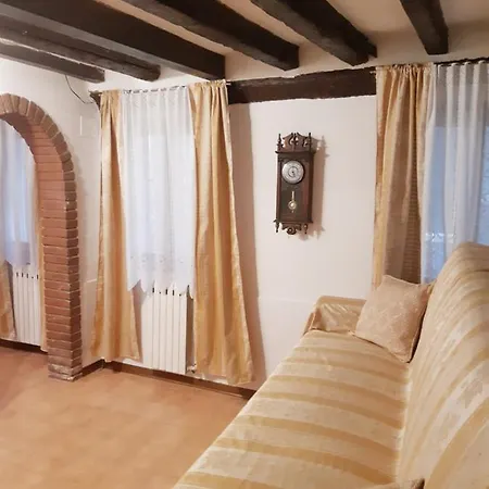 Laura San Marco Apartment *