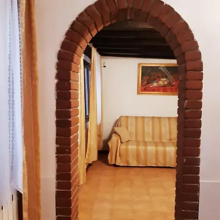 Laura San Marco Apartment